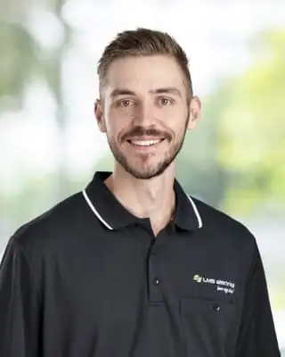 Mark Van Luyn, Electrician
